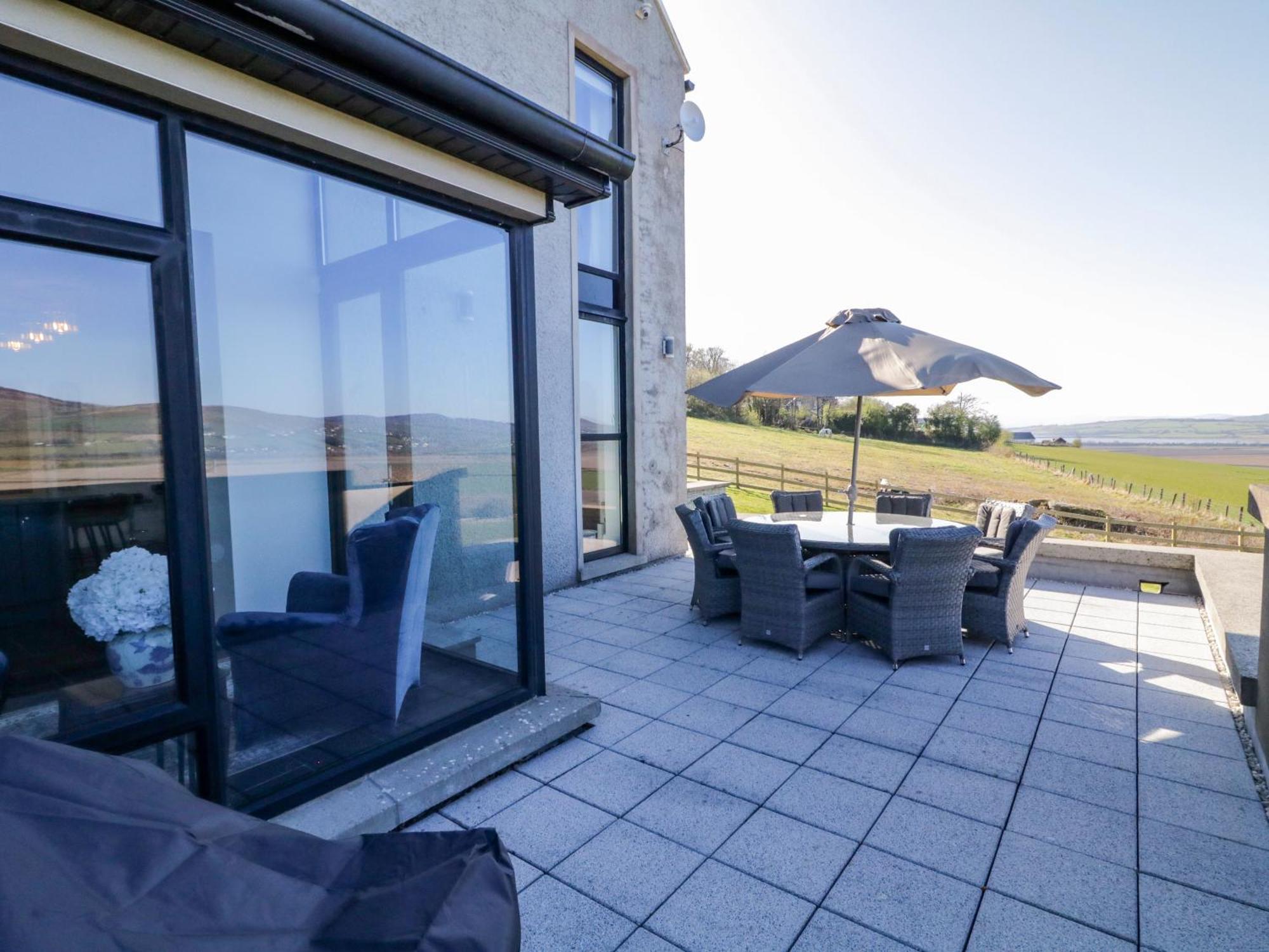 Holiday home Carraig Ard Burt